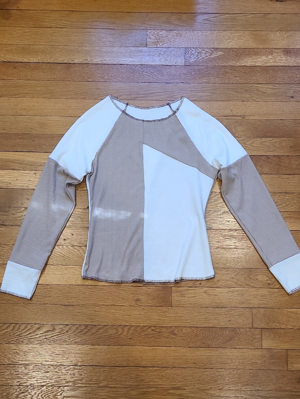 Colorblock Long Sleeve Top - Beige & White